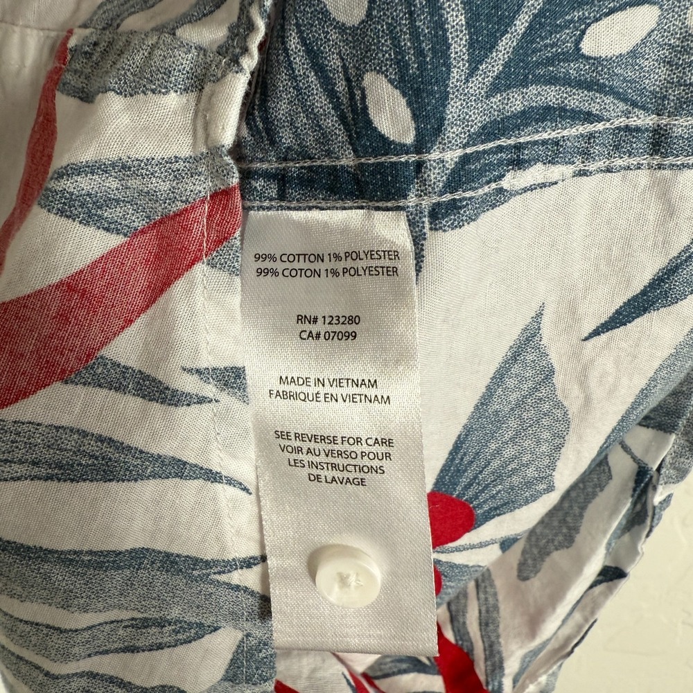 Travis Mathew Shirt Mens Large White Button Up Golf Hawaiian Floral Casual - Picture 5 of 8